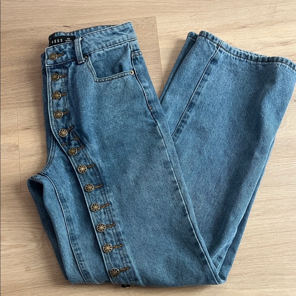 Lioness Jeans - Picture 2 of 4